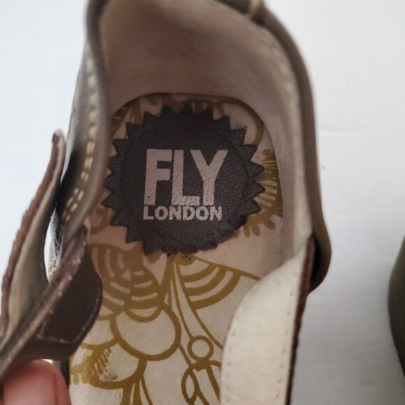 Fly London Yoel Olive Green Leather Lug Sole Peep Toe Wedge Shoes 8 - Picture 10 of 12